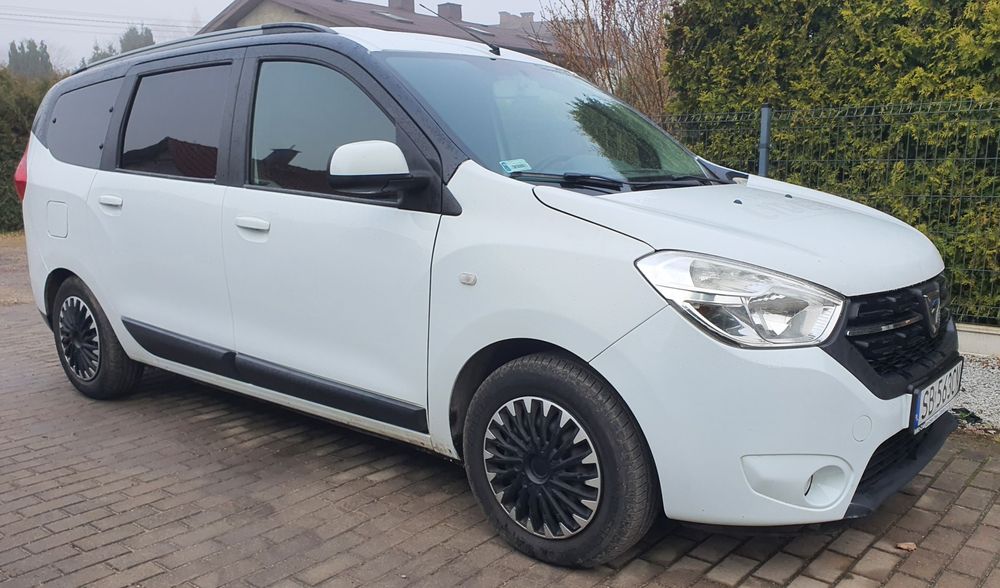 Wypożyczalnia  Wynajem auta , samochodu dacia lodgy 7 os. TAXI lub pry