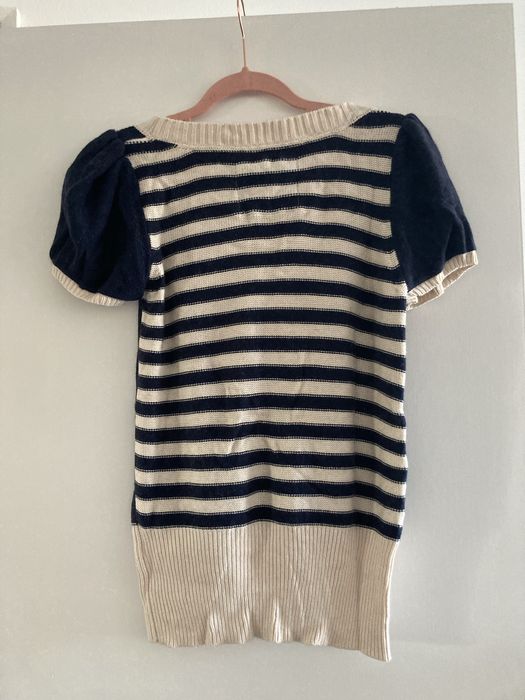 Camisola azul marinho e bege da Pepe Jeans