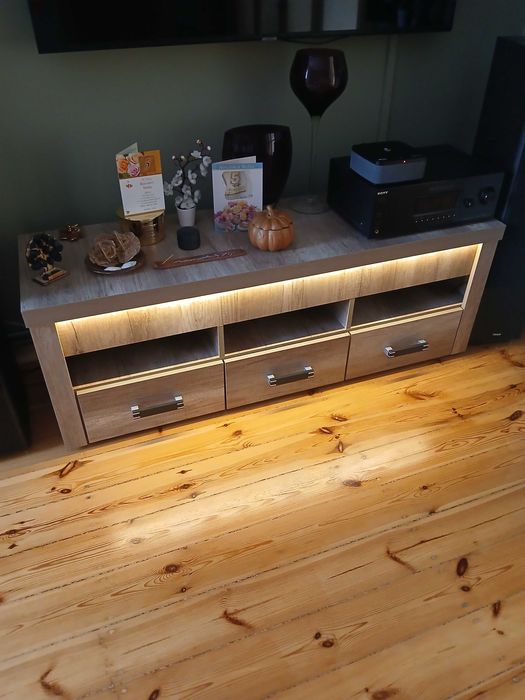 Meble do salonu + stolik oraz dywan