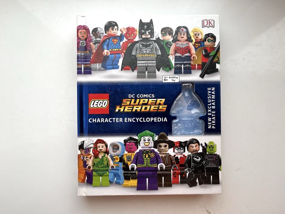Книга «Lego. Character Encyclopedia»