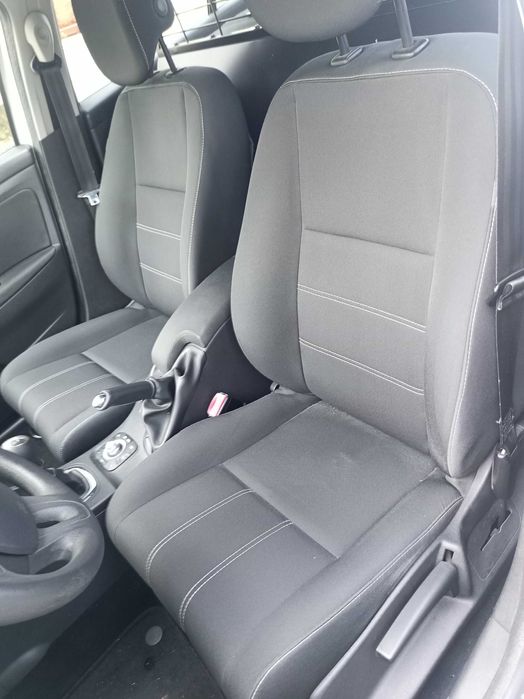 Carro Comercial ligeiro