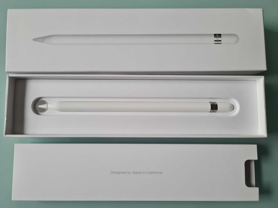 Apple Pencil 1 generacji jak nowy pudełko , 2-ga końcówka (mam 10 szt)