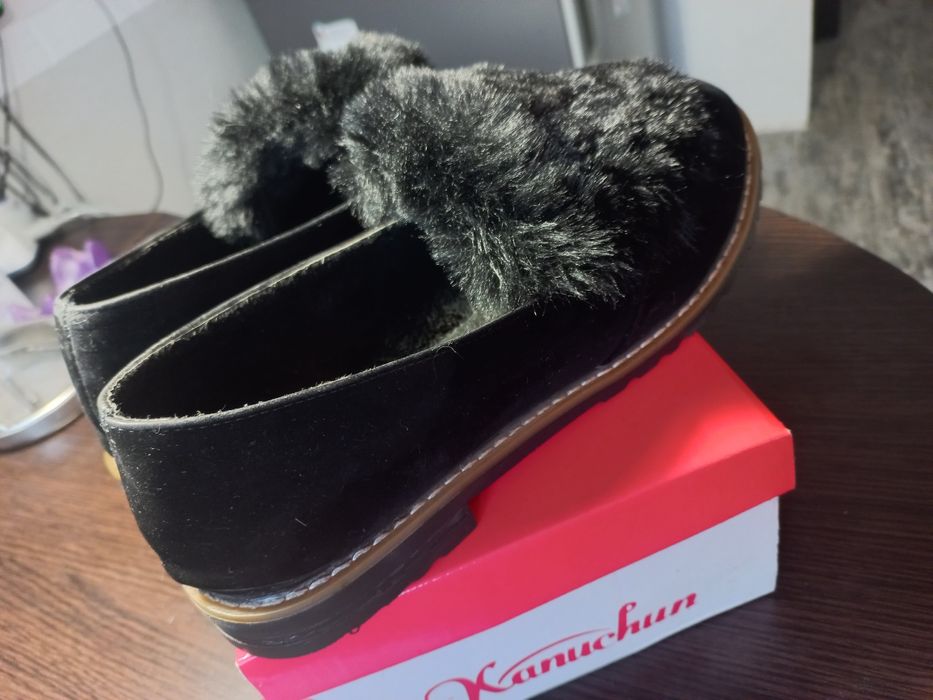 Туфли 39 размер можно на 40р с пушком