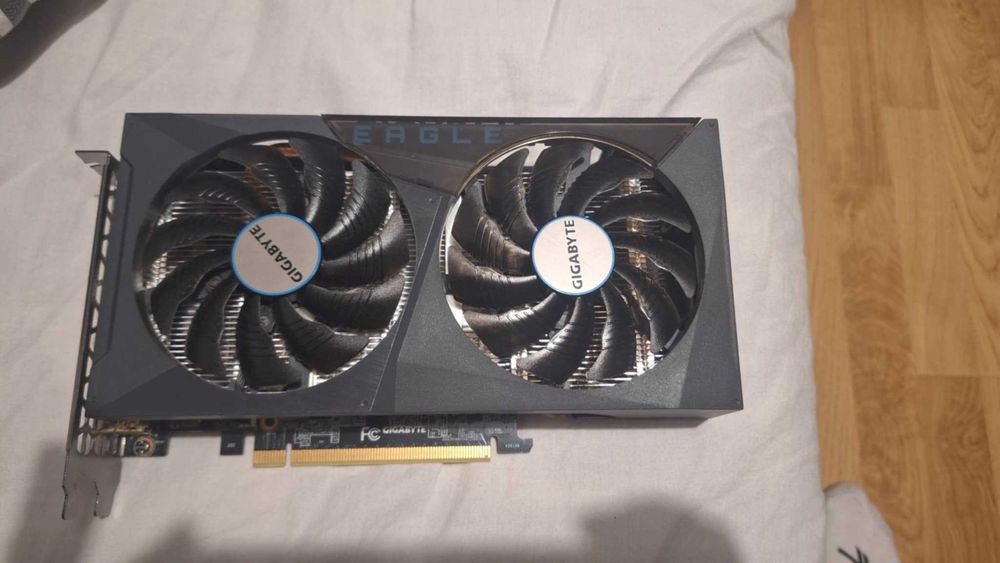 Karta graficzna Gigabyte GeForce RTX 3050 EAGLE 8 GB