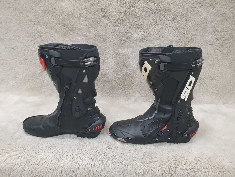 Sidi St 45 , sportowe buty motocyklowe