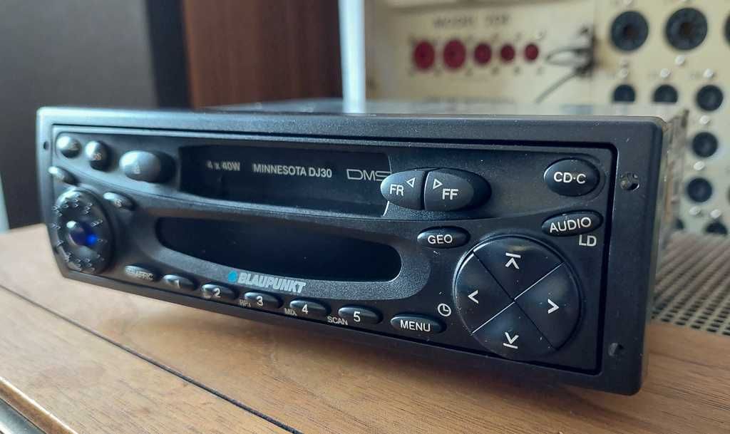 Auto-rádio Blaupunkt Minnesota DJ30