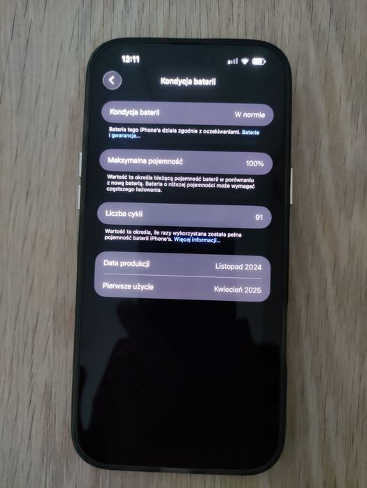 iPhone 16 Pro Max 256GB Czarny Tytan na gwarancji+ 2 casy