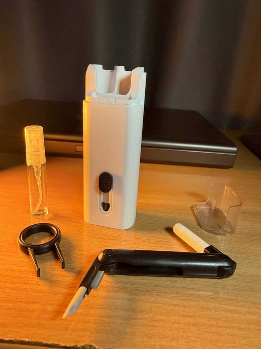 Набор для чистки техники 6-в-1 (клавиатура, наушники, экран)