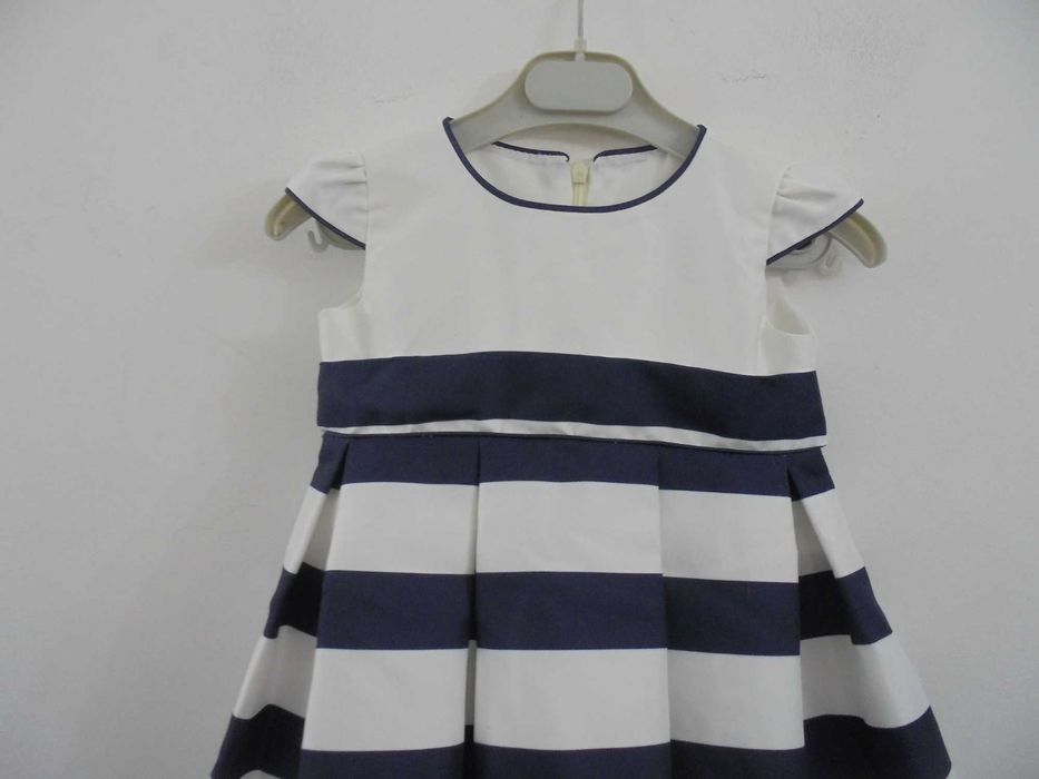 vestido de menina como novo