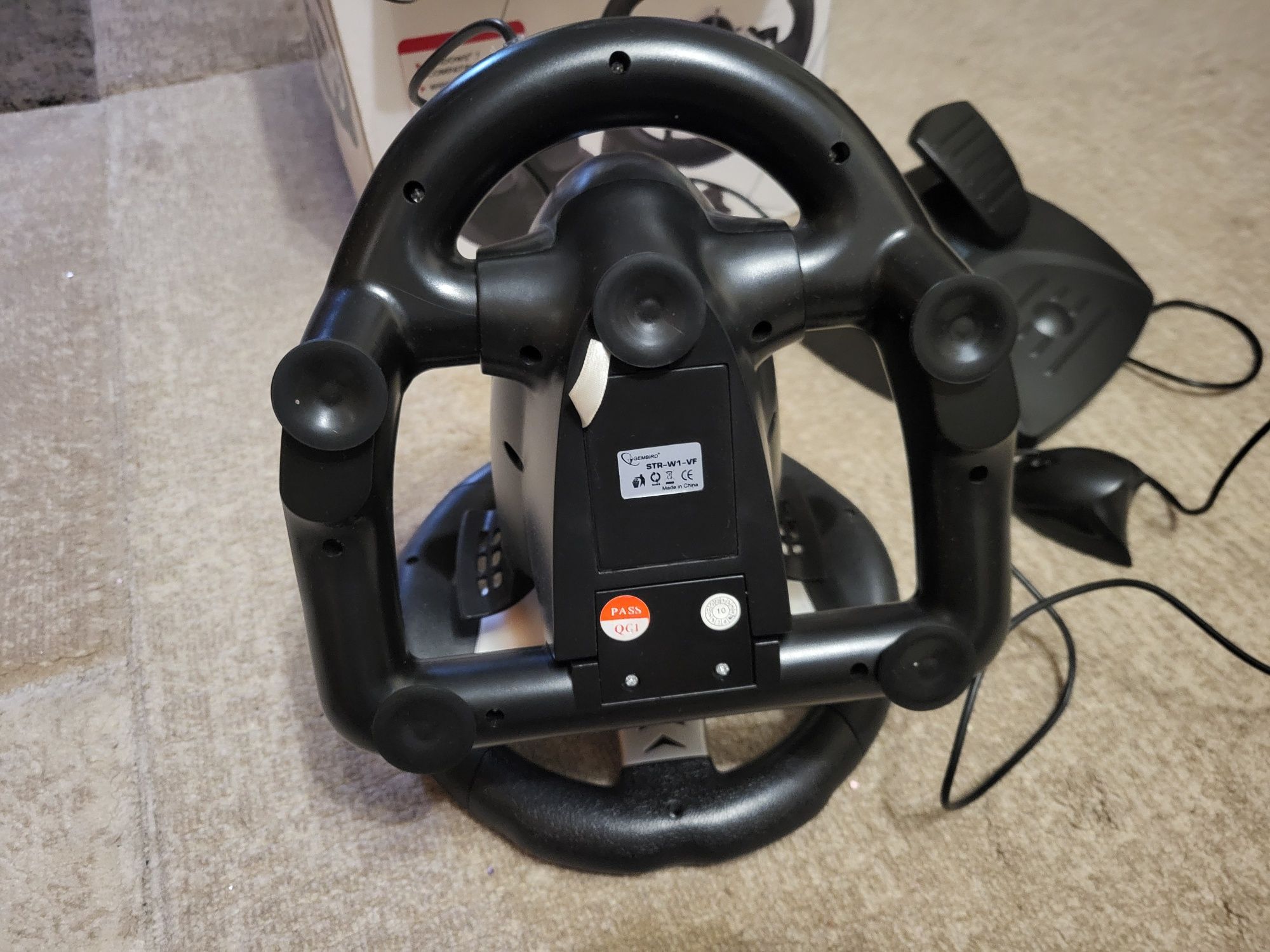 Кермо руль Gembird STR-W1-VF(бездротове 2.4GHz/вібро/ПК)