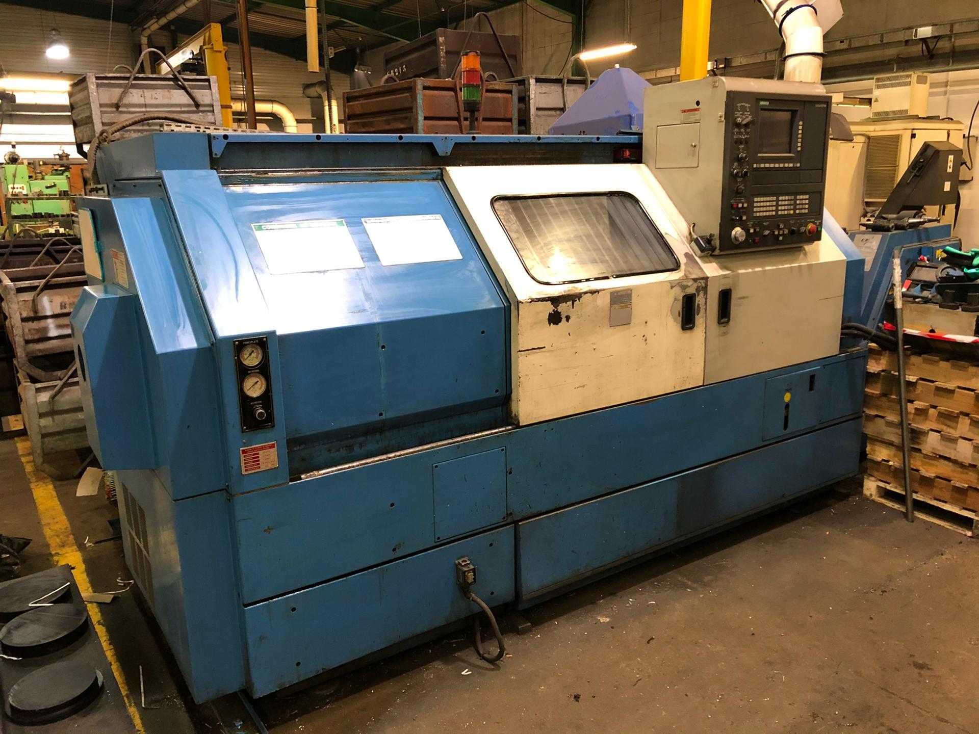 Torno CNC - Hyundai - HIT30S