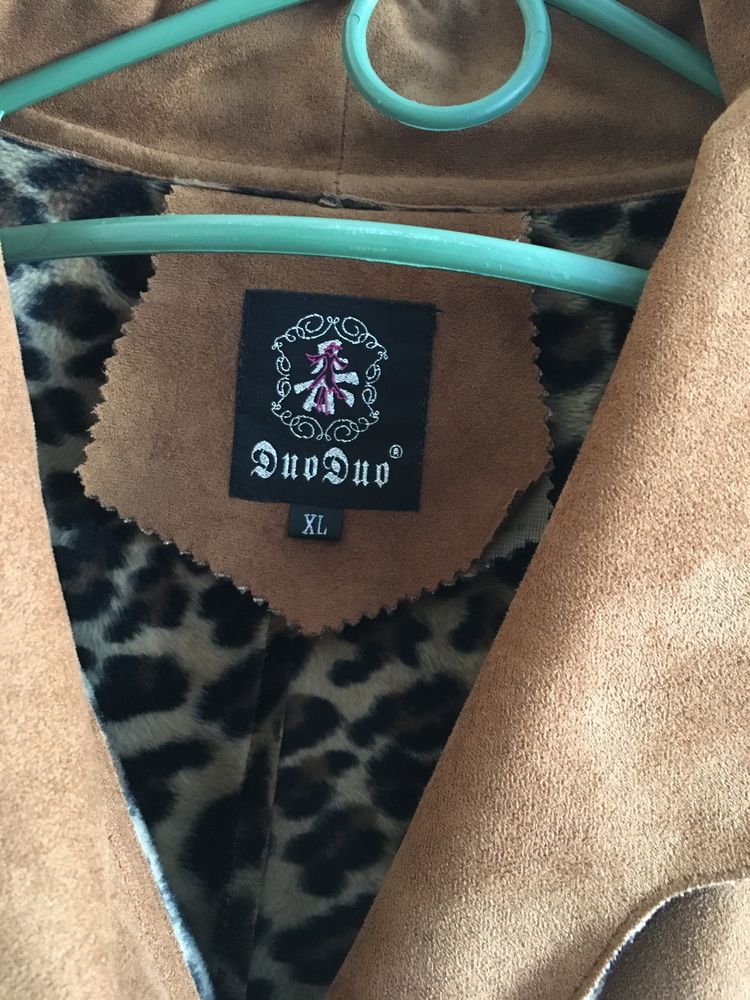 Жіноча куртка-піджак DuoDuo