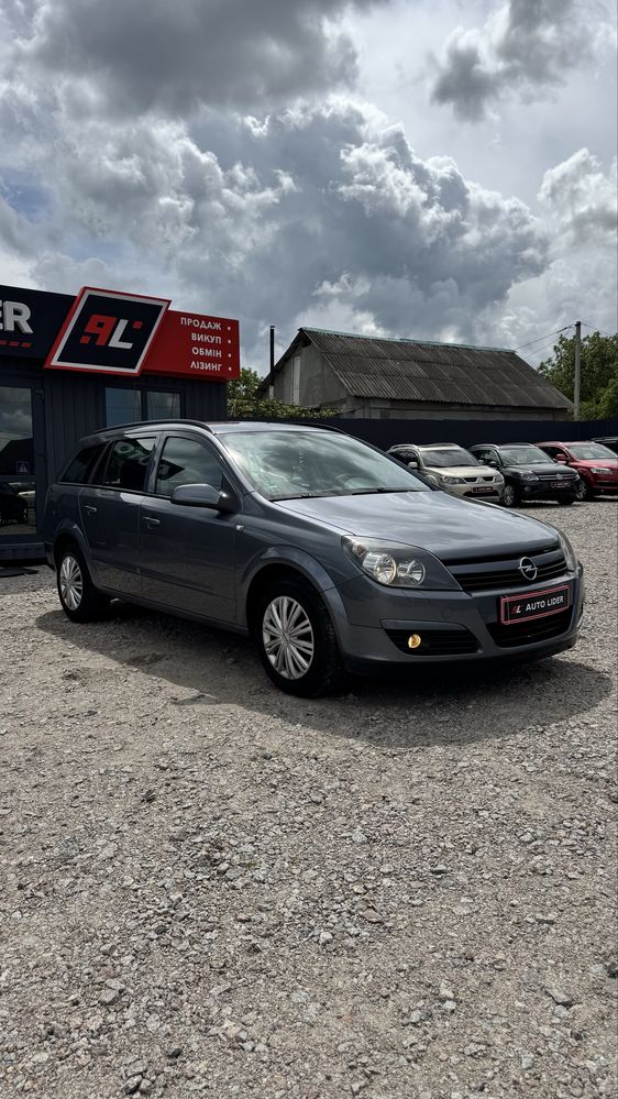 Opel Astra Опель Астра H Cavan 1.6 бенз 5МКПП 196 т.км