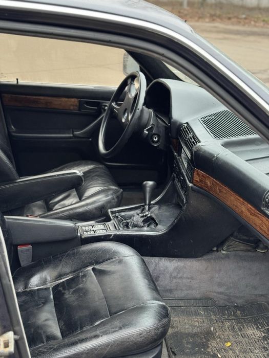 Продам BMW 730 i 3.0