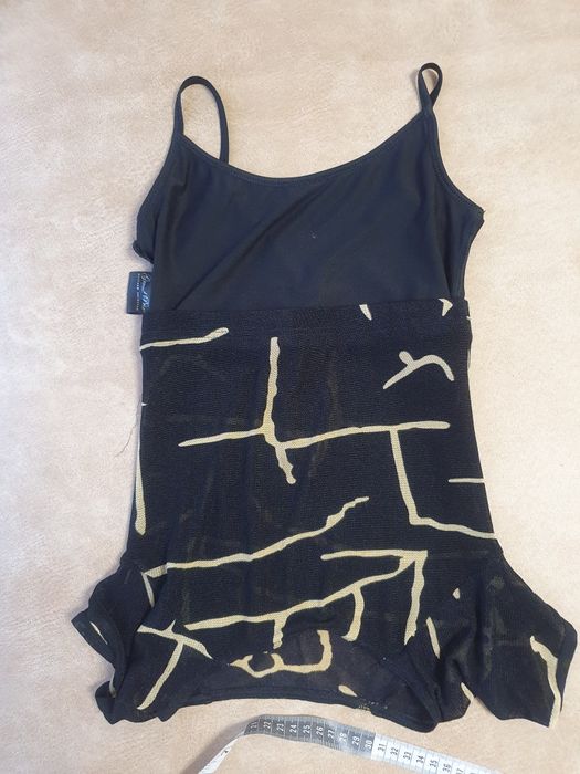 Продам костюм для тенировки, латина