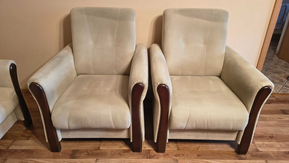 Komplet wypoczynkowy Eliza sofa/kanapa/wersalka dwa fotele Agata Meble