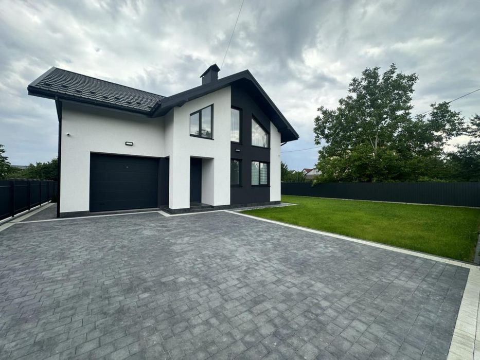 Продаю будинок з сучасним ремонтом