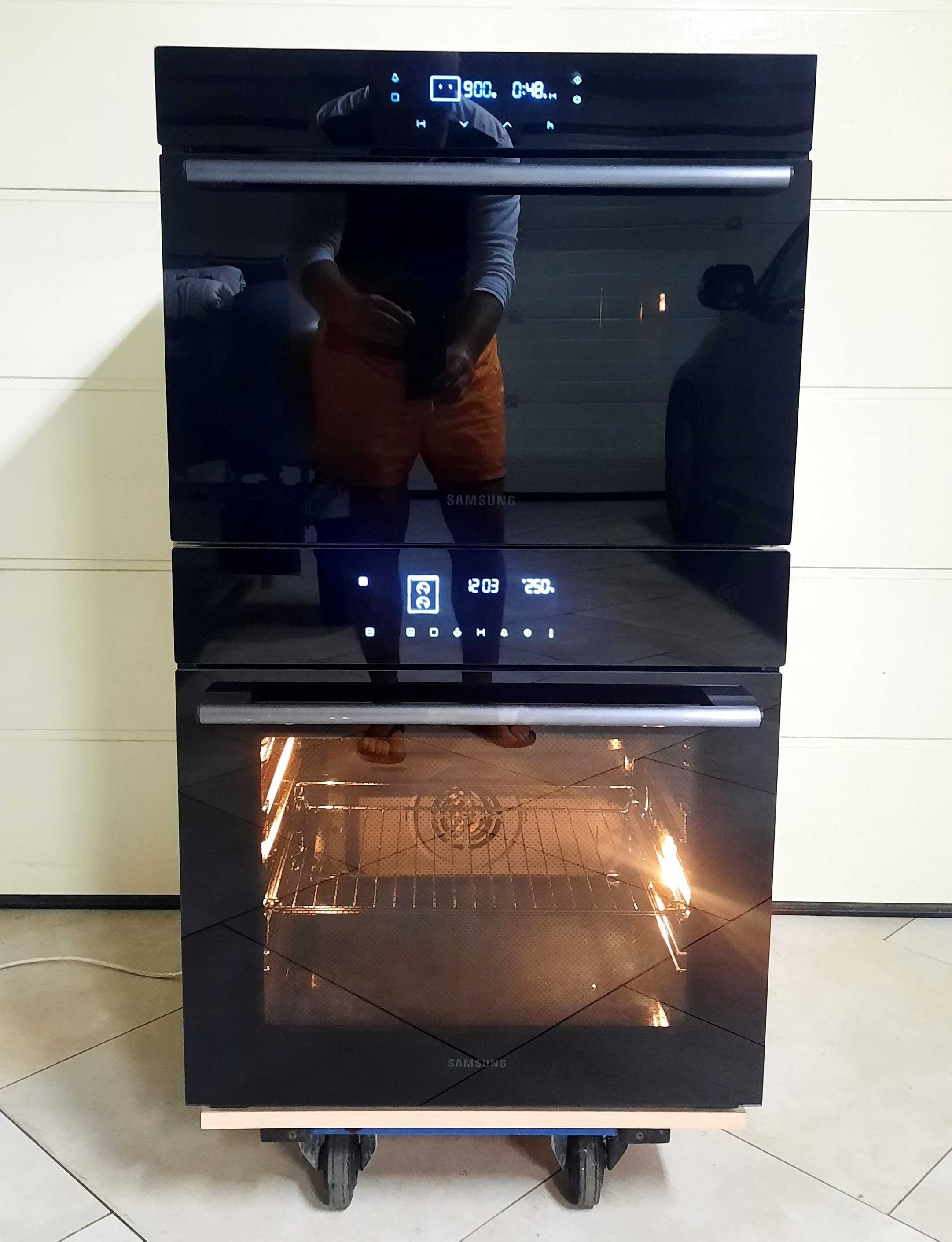 Mikrofalówka marki SAMSUNG NQ50K5137KB - JAK NOWA