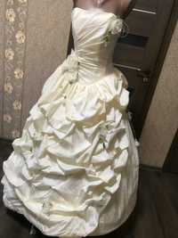 Платье для выпуска, свадьбы