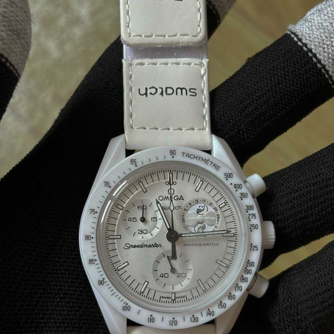 Zegarek Omega Swatch Biały Snoopy SO33W700 - second-hand, sprawny