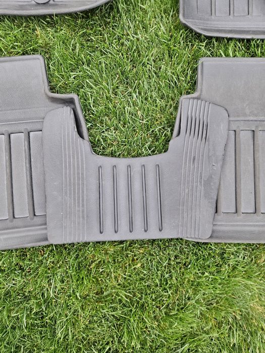 Коврики Toyota Yaris cross 3D line