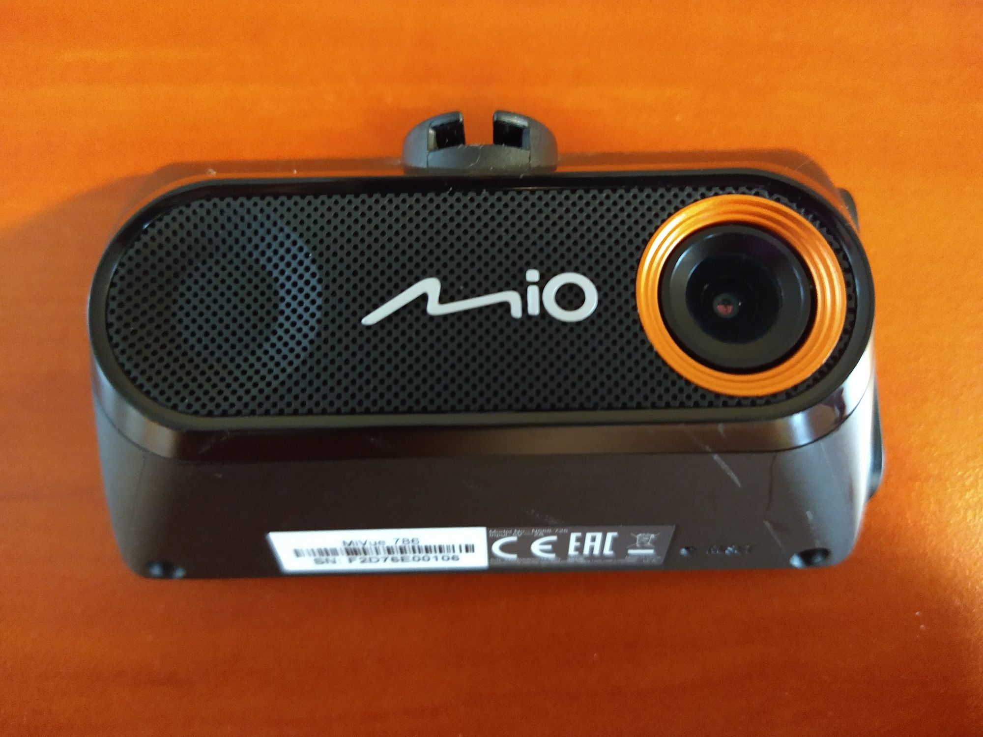 Kamera samochodowa rejestrator Mio MiVue 786 + tył A20 + Smart Box II