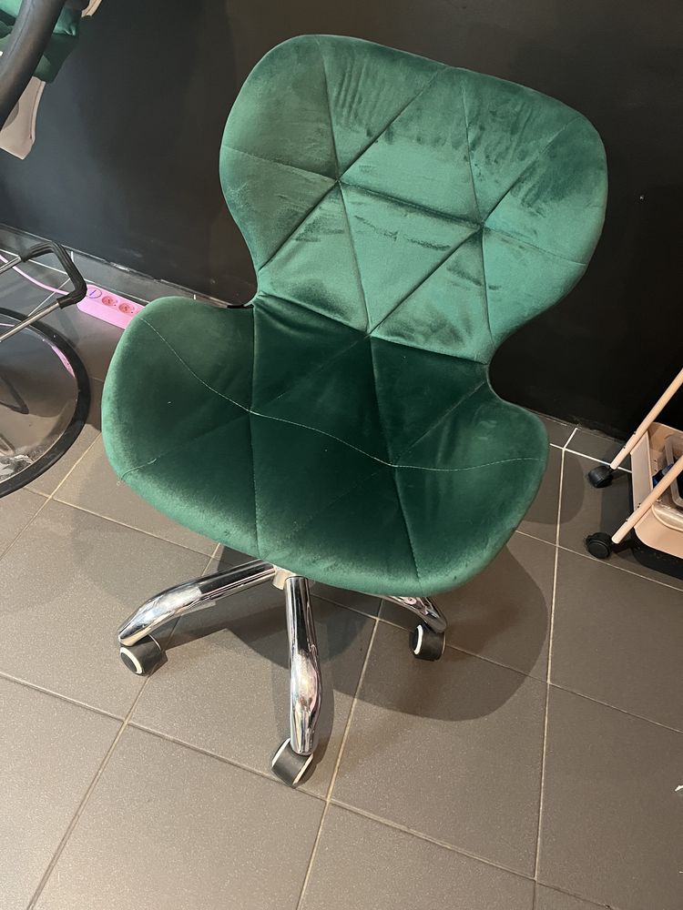 Krzeslo welurowe, butelkowa zielen Boho Glam
