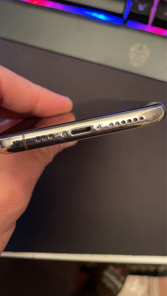 Iphone Xs 64gb.