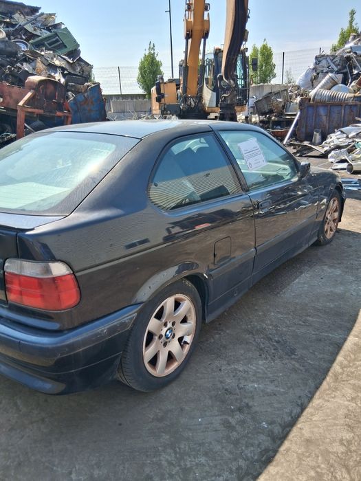 Bmw e36 compact para peças