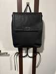 Oryginalny czarny plecak skorzany calvin klein flap