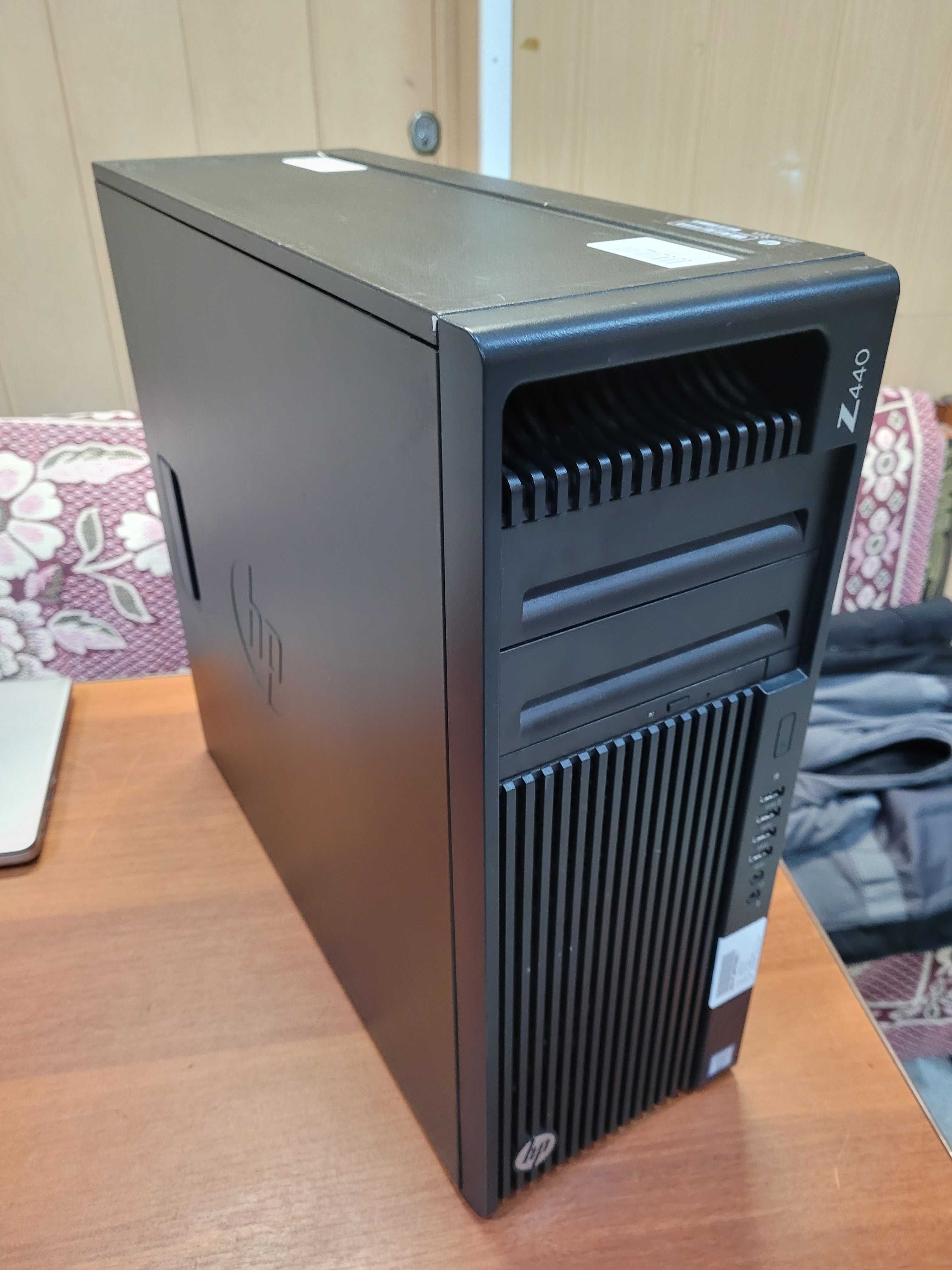 Дешево. Графічна Xeon 14ядер28потоків  64DDr4 Quadro 8GB 600ssd+1GHdd