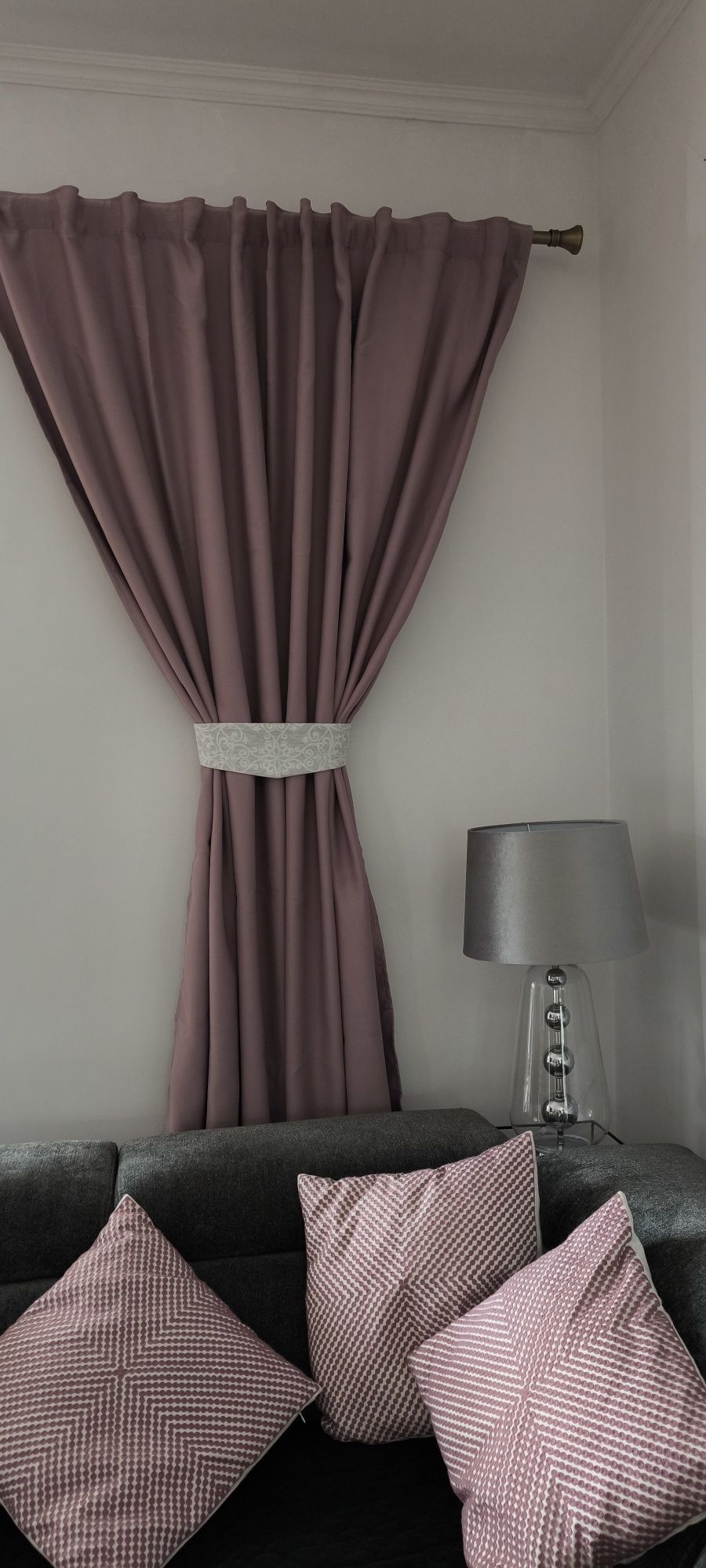 2 Zasłony 200/280 cm + gratis 5 poszewek na poduszki