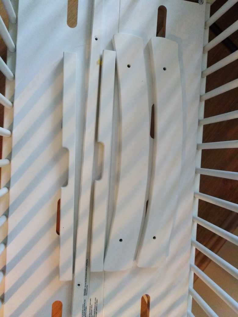 ŁÓŻECZKO DZIECIĘCE 94cm x50cm/bujaczek/dostawka +materac+prześcieradła