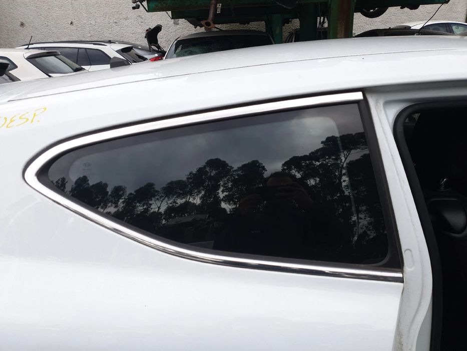 Vidro do painel trás direito KIA Ceed (JD)