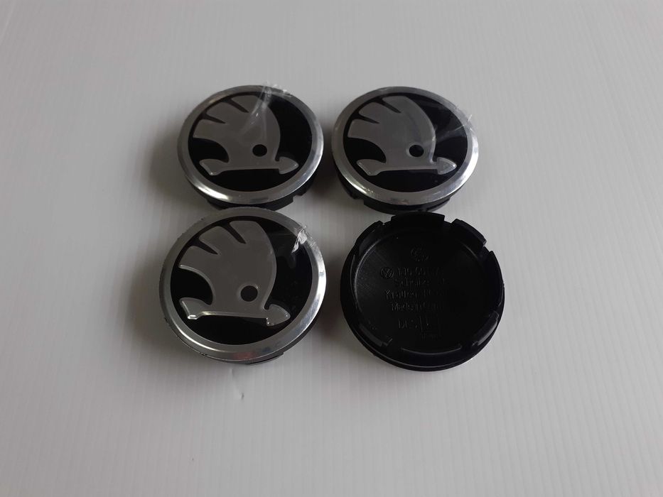 Centros/tampas de jante completos Skoda com 56, 60, 65 e 68 mm
