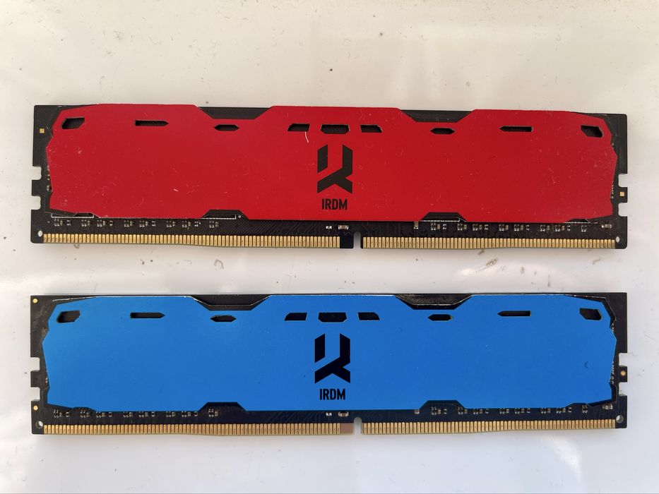 Оперативна память Goodram 16 GB (8/8) DDR4