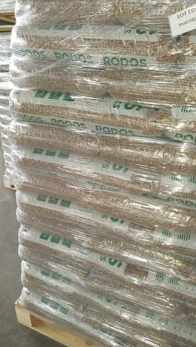 Rodos Pellet Sosnowy EnPlus a1 - dostawą gratis *