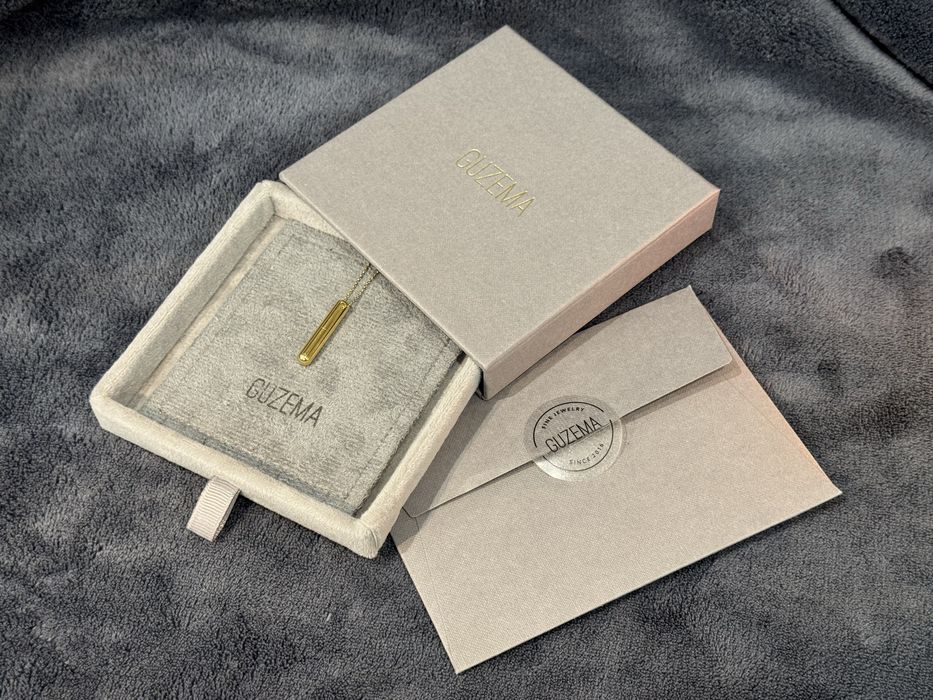 Guzema Кольє з капсулою