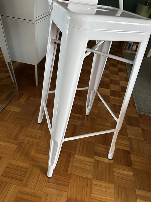 Pack 3 Bancos alto ↑75 cm com encosto em aço