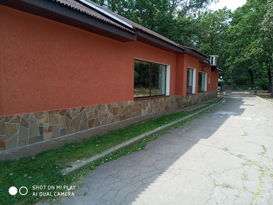 Продаётся база отдыха в лесу г. Новомосковска. Лучшее предложение!