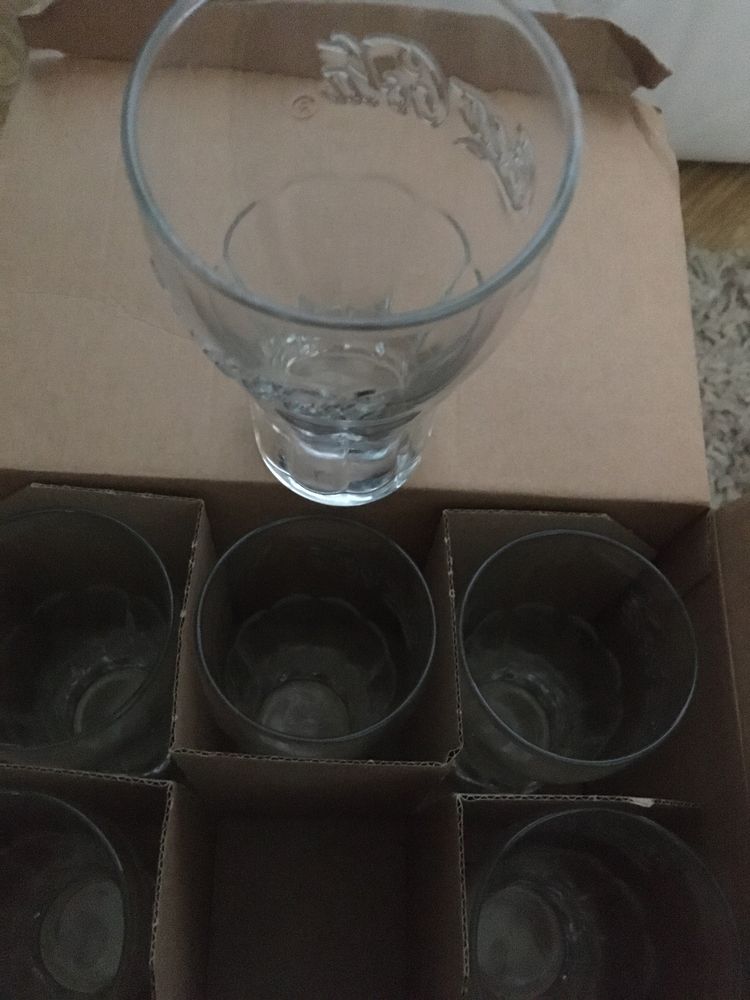 6 szklanek Coca cola