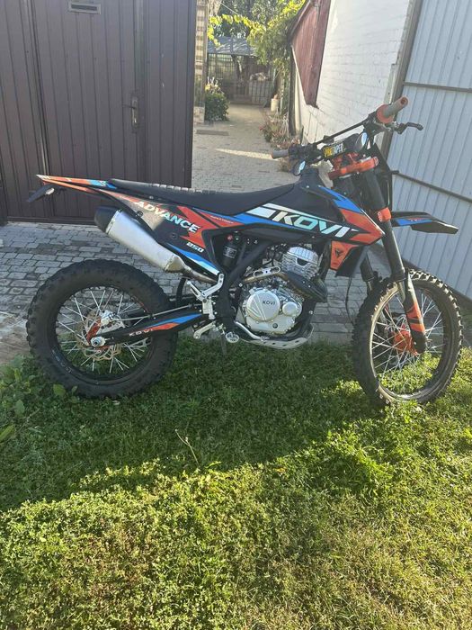 Кови эндуро адванс  250