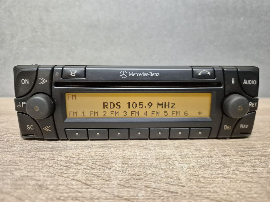 Radio samochodowe Mercedes-Benz Becker Audio 30 APS + KOD GPS BE4716