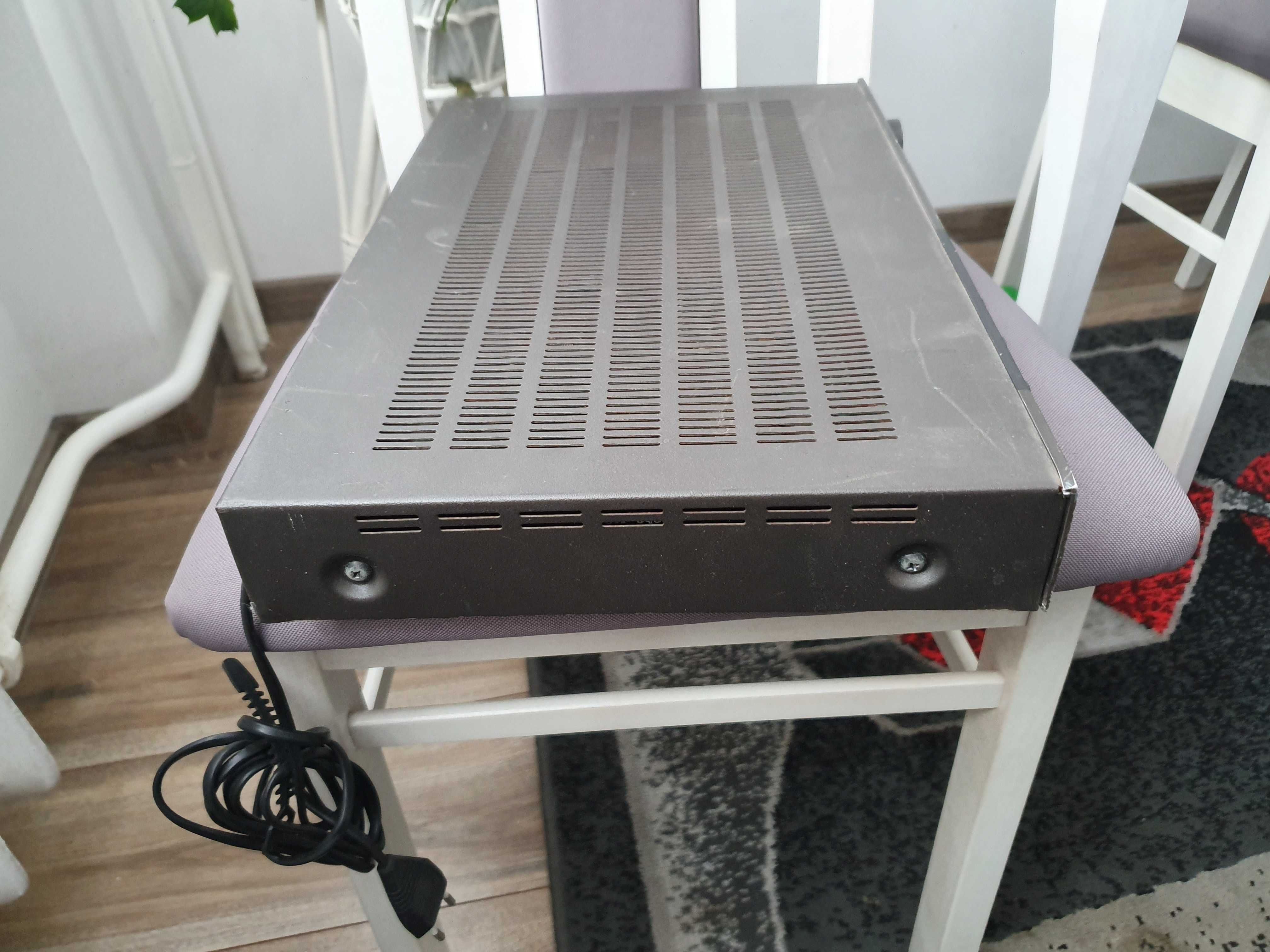 Wzmacniacz LOEWE sv3490