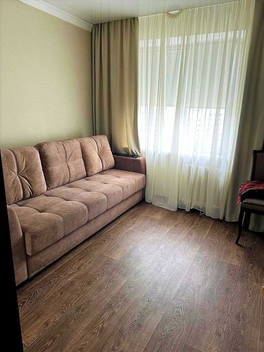 Здається затишна 3 кімнатна квартира вул. Софіївська