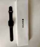 iWatch SE Space Gray Aluminium Case Black Sport Band 40mm