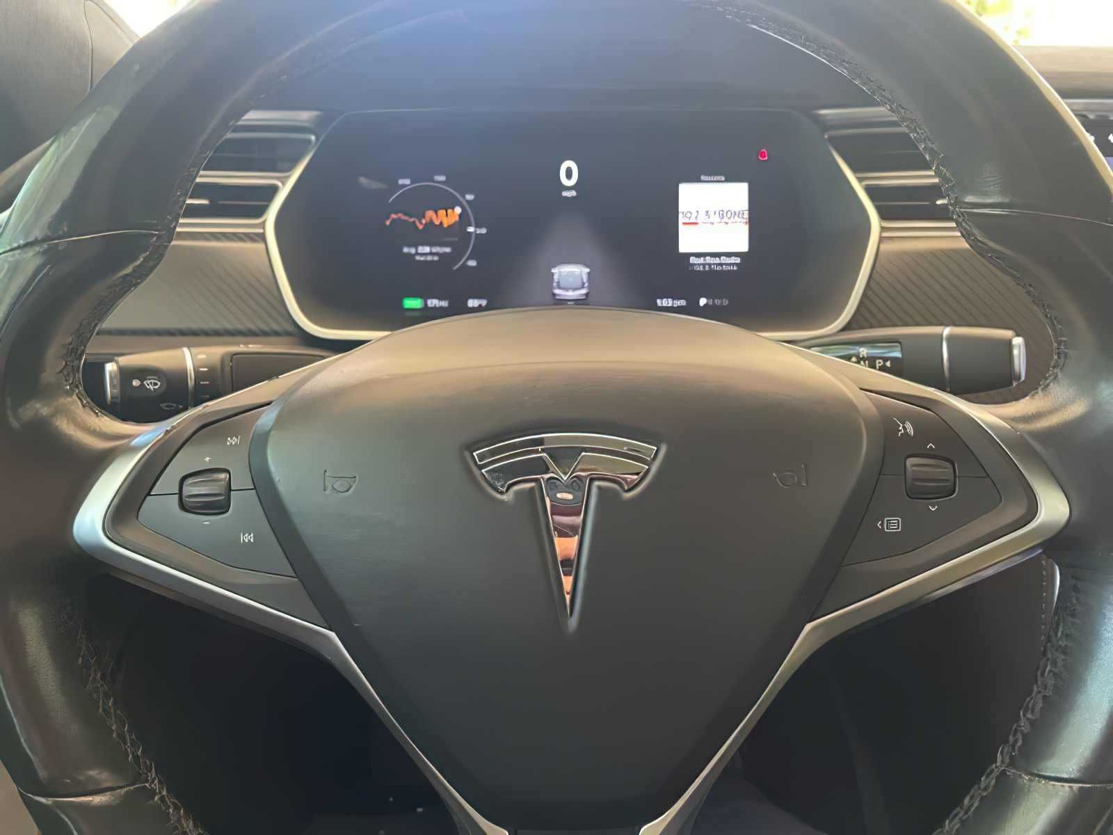 2015 Tesla Model S