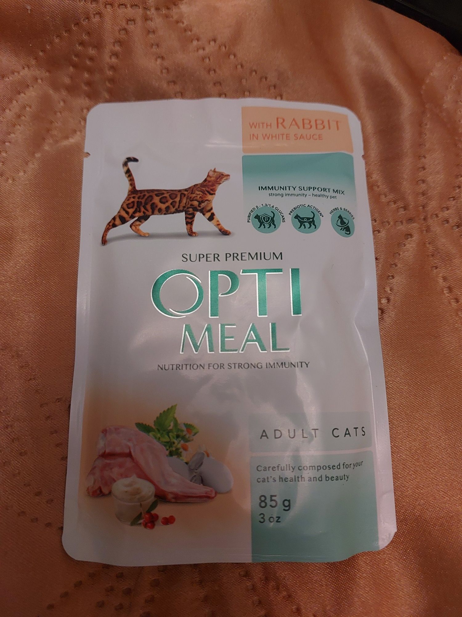 Срочно! Продам вологий корм  Opti Meal