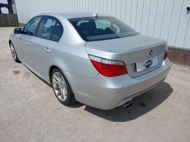 Шрот BMW e60 e61 530 535 520 розбір запчастини на болтики розборка