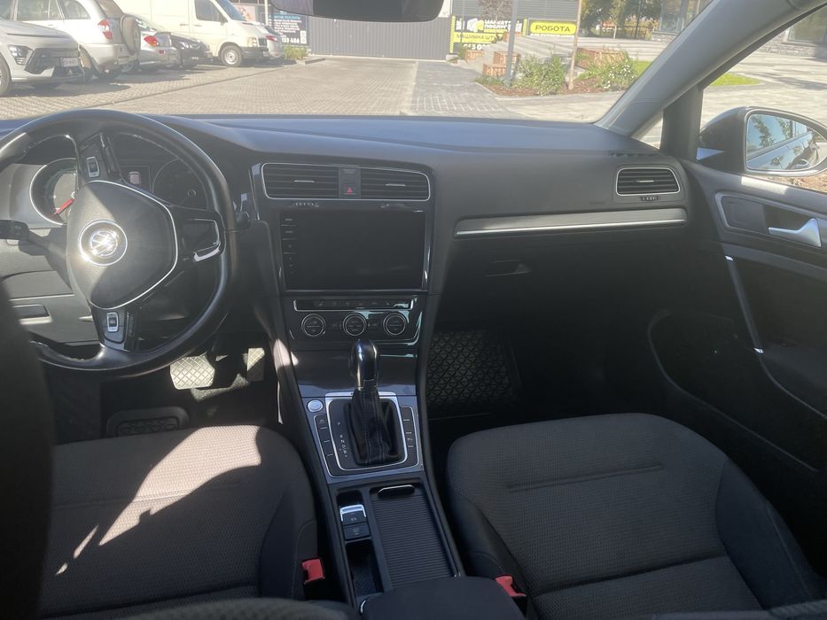 Фольксваген E-golf 36kWt